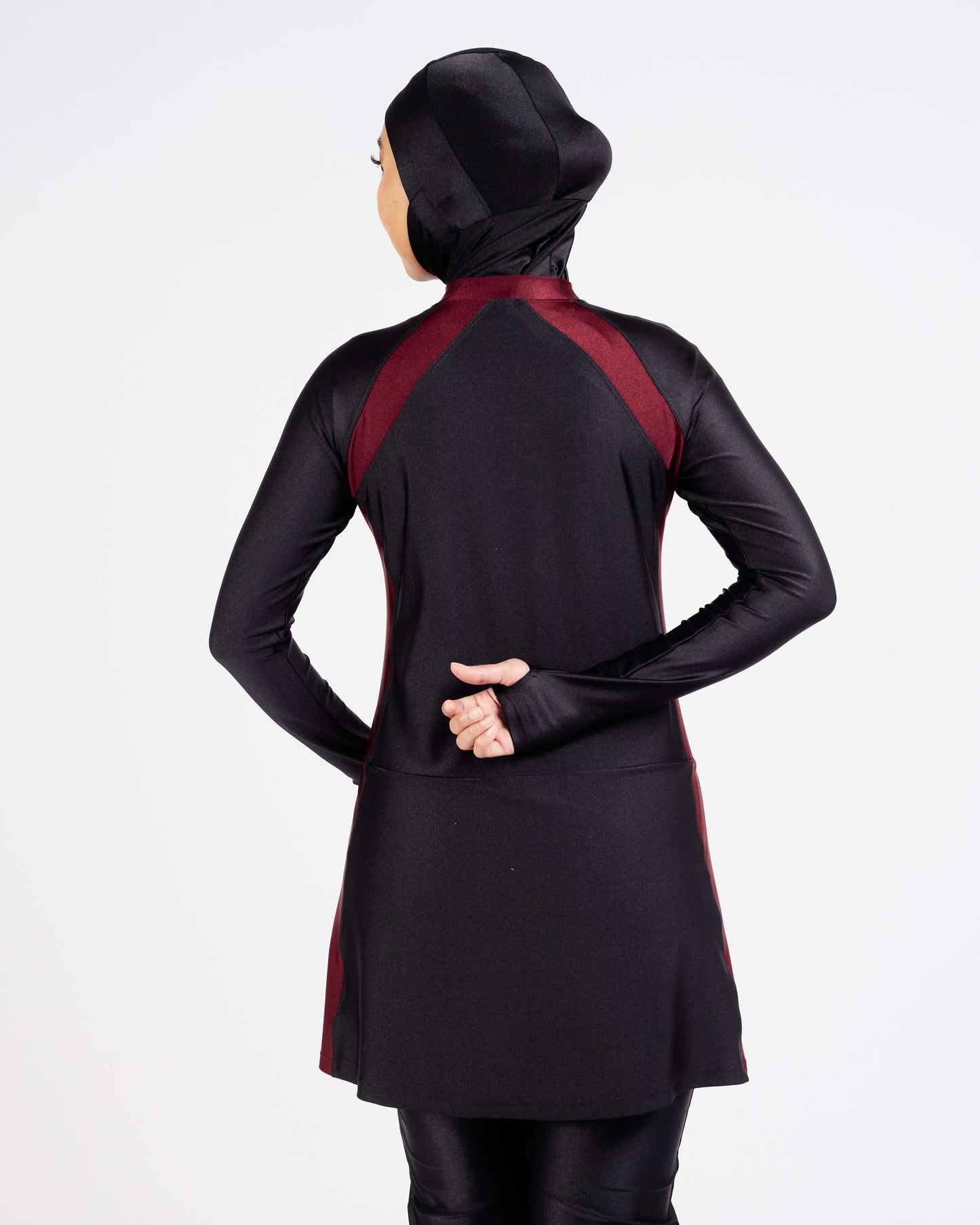 Thumbholes to prevent sleeves from riding up.